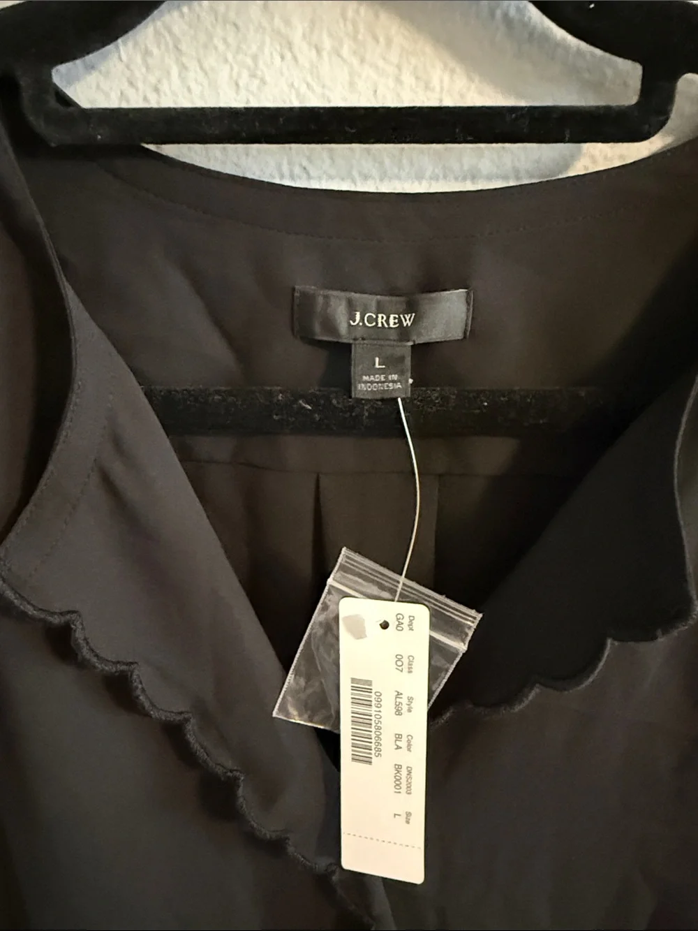 NWT J. Crew Black Scallop-Edge Long Sleeve Blouse